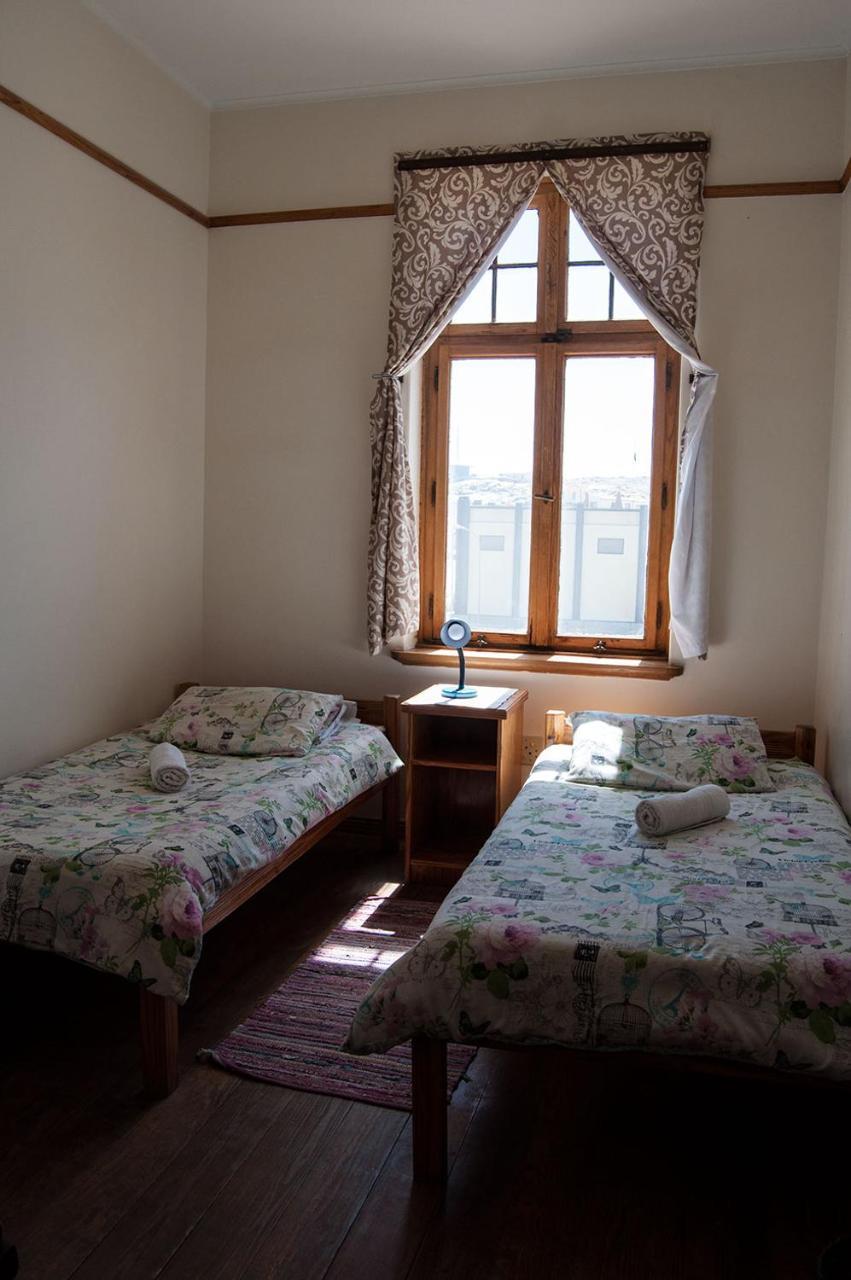 Lüderitz Historical Guesthouse - Self Catering Apartments المظهر الخارجي الصورة