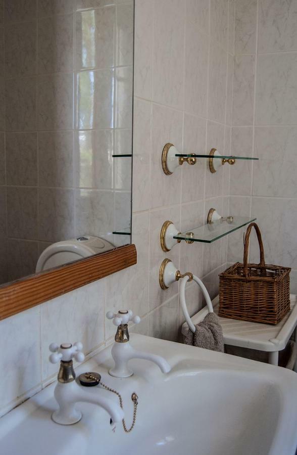 Lüderitz Historical Guesthouse - Self Catering Apartments المظهر الخارجي الصورة